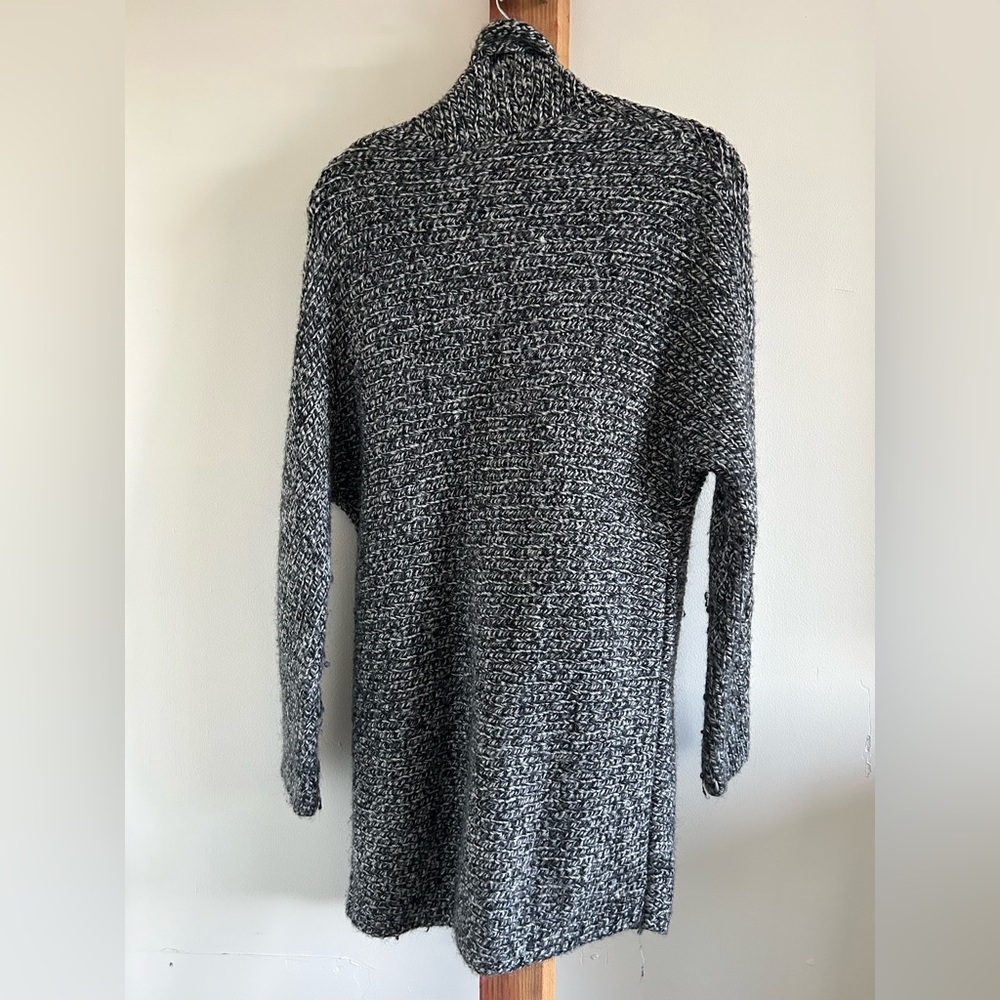 GAP Women's Marled Gray Knit Open Front Cardigan Sweater Shawl Pockets Size XS - Picture 3 of 7